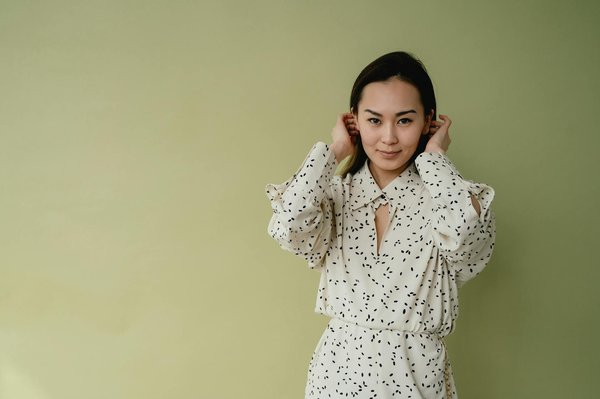 How Car Safety Advances are Shaping the UK in 2024: A Journey Through Automotive Evolution